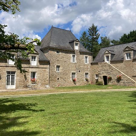 Manoir De Saint-Fiacre Acomodação com café da manhã Malansac Exterior foto