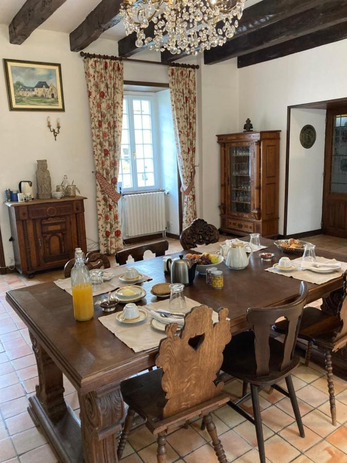 Manoir De Saint-Fiacre Acomodação com café da manhã Malansac Exterior foto